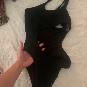 Shein cut out one piece !